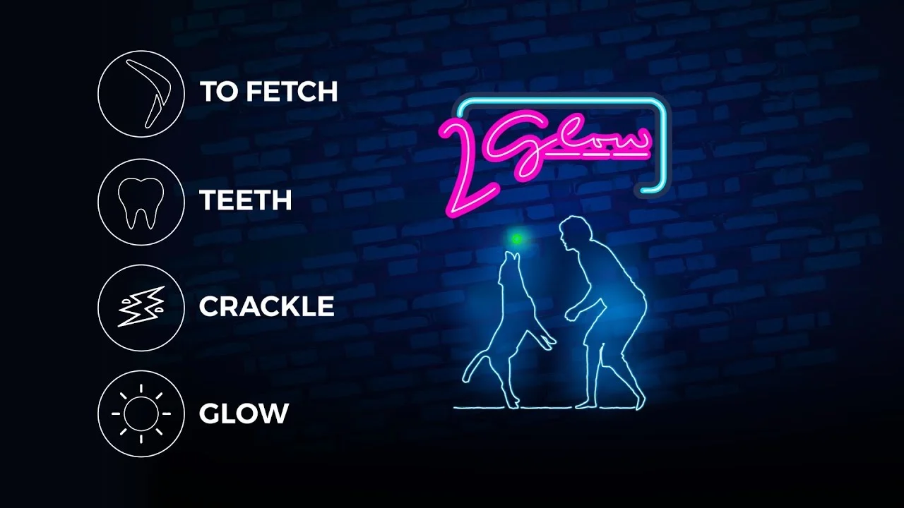 Svítící míč pro psy – 2 Glow Treat Ball on Call - Obrázek 2