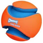 Fotbalový míč pro psy s gumovými výstupky, Ø 19 cm – Chuckit! Kick Fetch Dog L - Obrázek 4