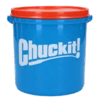 Sada míčků pro psy s kbelíkem a odtokovými otvory, 8 míčků M – Chuckit! Bucket - Obrázek 3