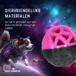 Míček na pamlsky pro psy z gumy s pískátkem, růžový – Dog Comets Moonstone - Obrázek 6