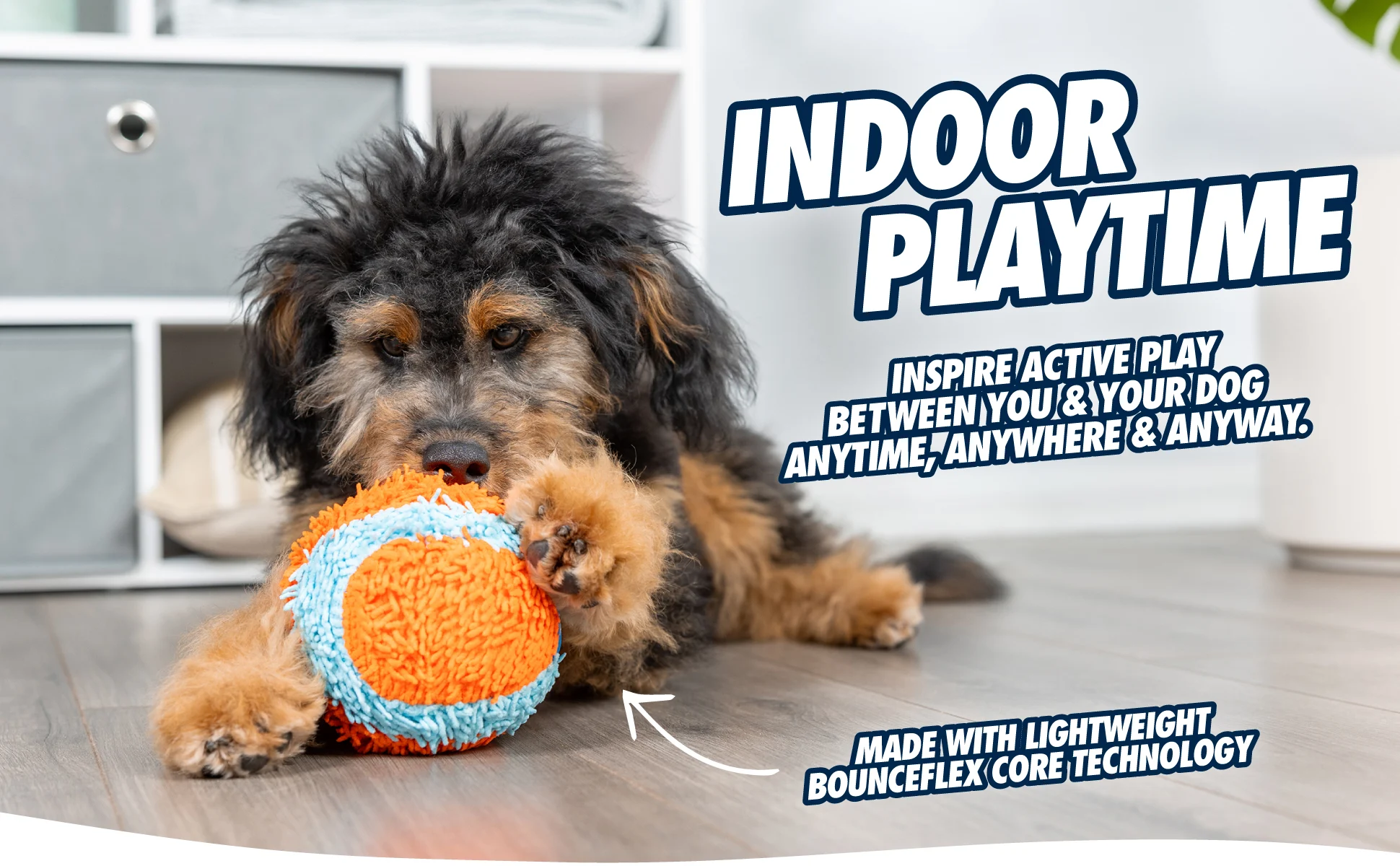 Aportovací válec pro psy do interiéru s vnější vrstvou z chenille, Ø 12 cm – Chuckit! Indoor Roller - Obrázek 3