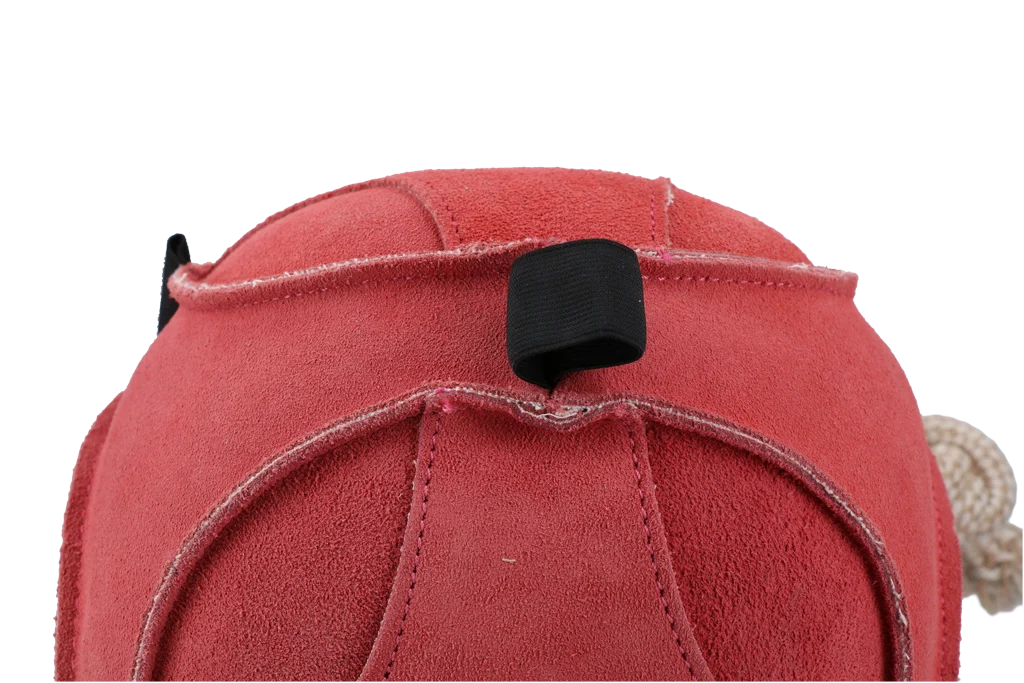 Koňský míček ze semiše s elastickými poutky, růžový – Excellent Horse Fun Play Ball - Obrázek 3