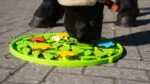 Čmuchací podložka pro koně na krmivo a pamlsky – Excellent Horse Snuffle Mat Flower Power - Obrázek 4