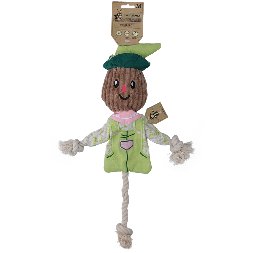 GARD0011M.png Přetahovací hračka strašák s šustícím tělem a lanem – Garden Paws Scarecrow Indy Fields M - Obrázek 1