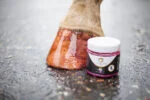 Růžový třpytivý lak na kopyta, 150 ml – Excellent Horse Hi Gloss Glitter Hoof Polish - Obrázek 4