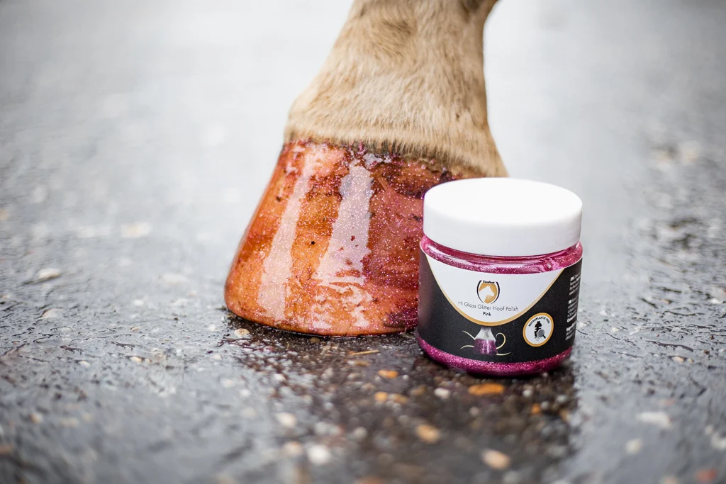 Růžový třpytivý lak na kopyta, 150 ml – Excellent Horse Hi Gloss Glitter Hoof Polish - Obrázek 4