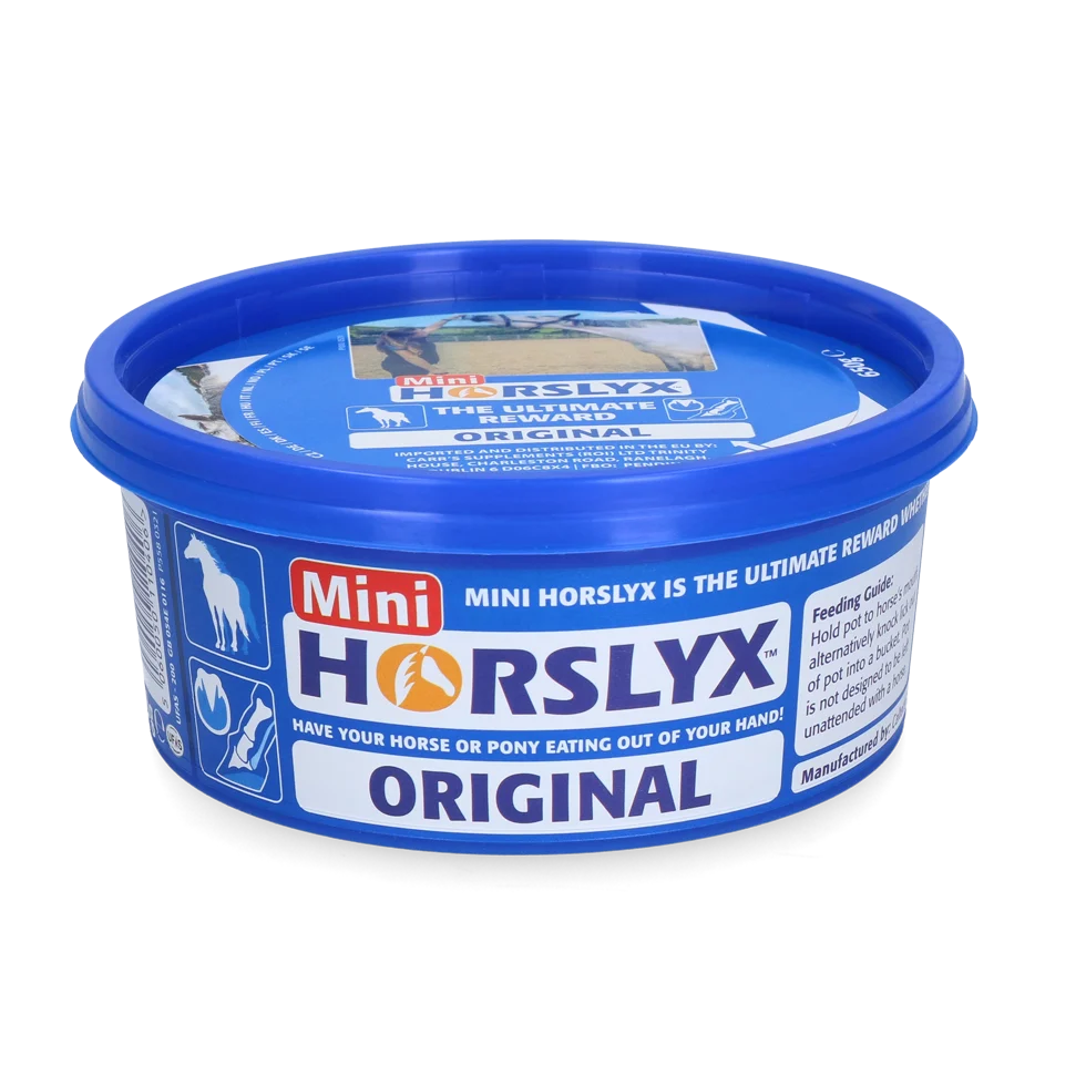 HORSL010.png Lízací kámen pro koně jako odměna, 650 g – Horslyx Mini Original - Obrázek 1