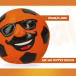 Latexová hračka pro psa s pískátkem, oranžová L – Holland Mr. Dutch - Obrázek 3