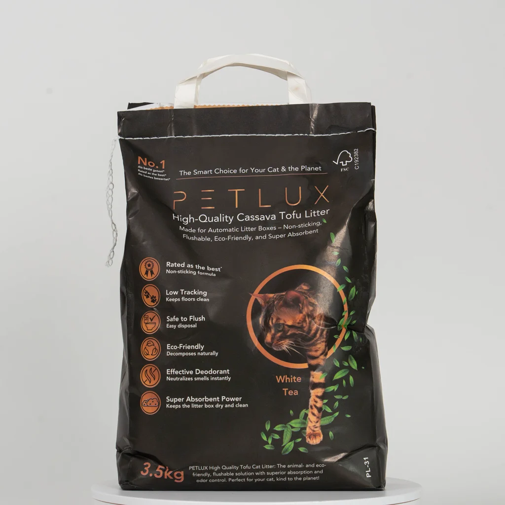 Tofu stelivo z manioku pro automatické kočičí toalety, hrudkující, 3,5 kg – Petlux Cassave Tofu - Obrázek 1