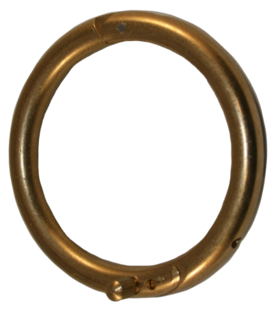 Mosazný býčí kroužek 61 mm se šroubem