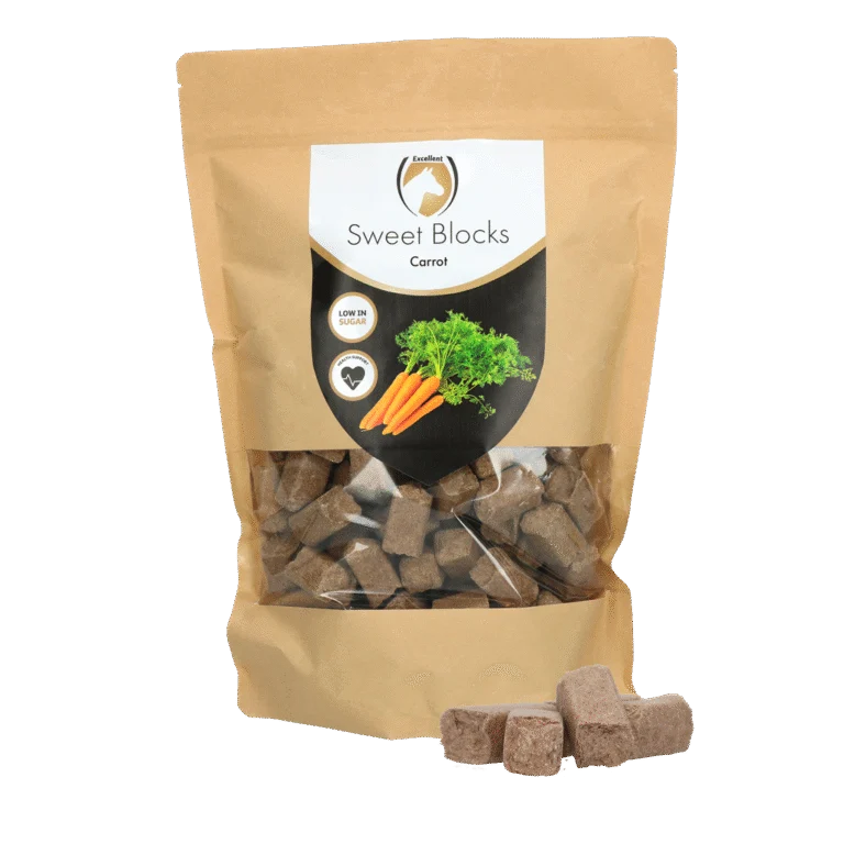 Pamlsky pro koně s mrkví, nízký obsah cukru, 1 kg – Excellent Horse Sweet Blocks