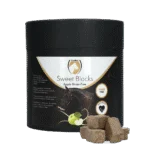 Pamlsky pro koně s jablkem, bez obilovin, 1,2 kg – Excellent Horse Sweet Blocks Grain-Free