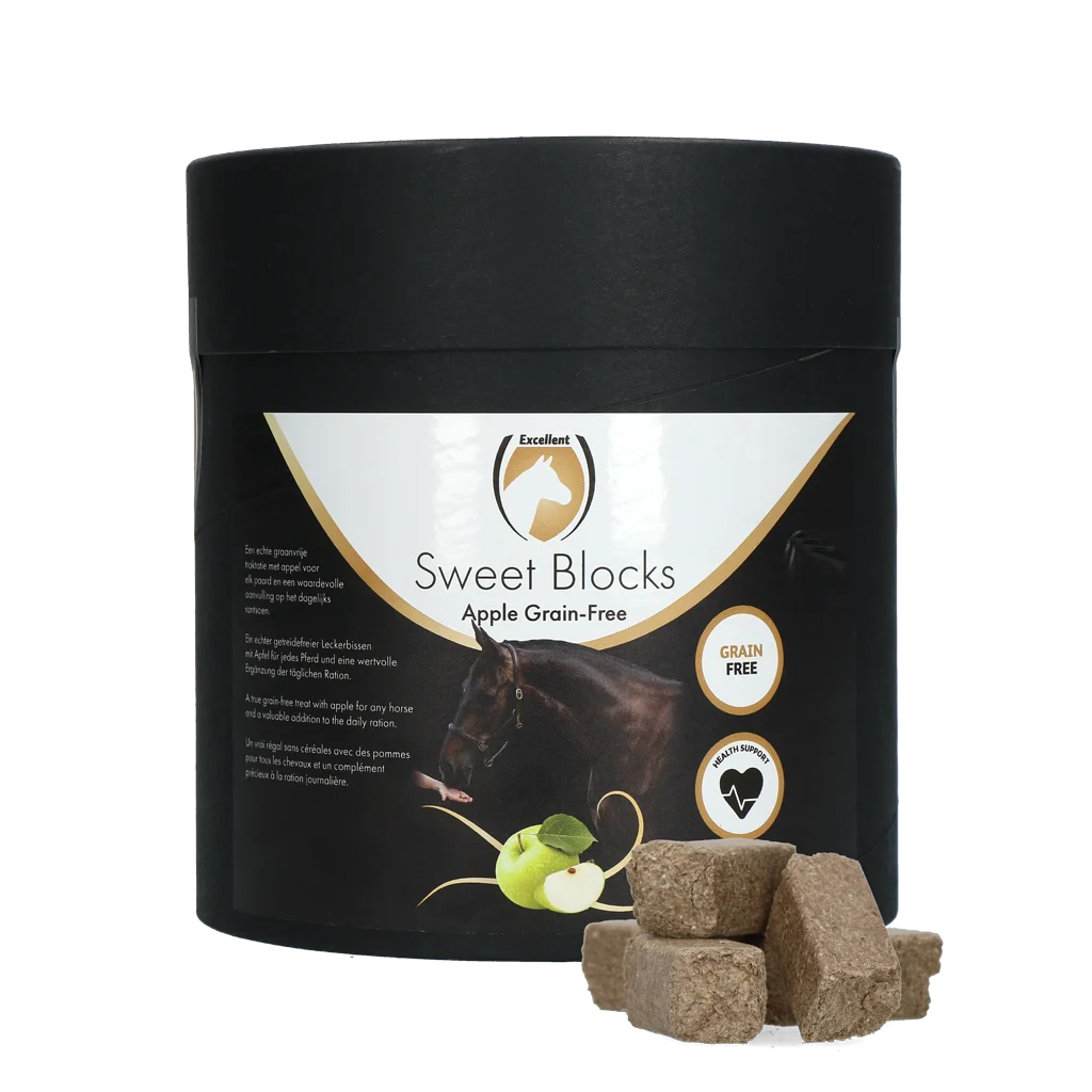 Pamlsky pro koně s jablkem, bez obilovin, 1,2 kg – Excellent Horse Sweet Blocks Grain-Free - Obrázek 1