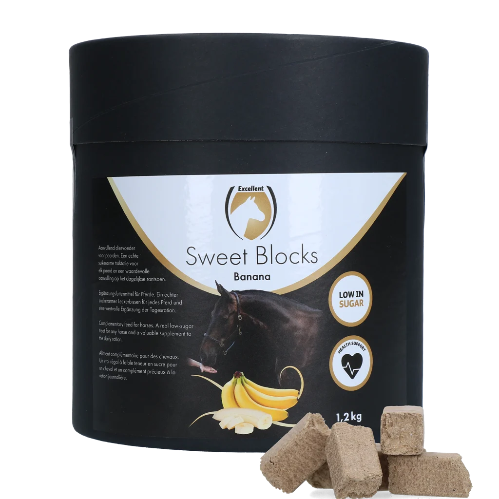 Pamlsky pro koně s banánem, s nízkým obsahem cukru, 1,2 kg – Excellent Horse Sweet Blocks - Obrázek 1