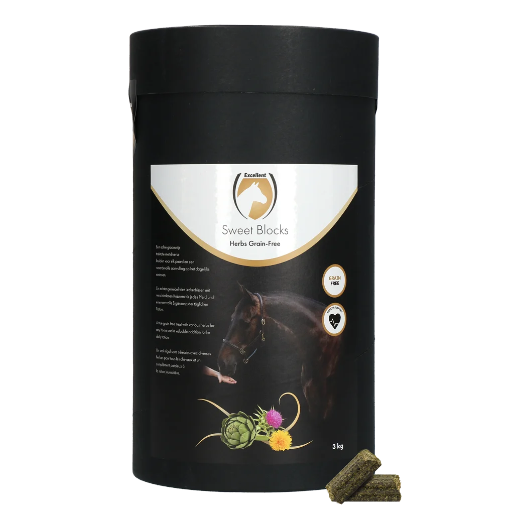SWEE007AA.png Koňské pamlsky s bylinkami, bez obilovin, 3 kg – Excellent Horse Sweet Blocks Grain-Free Herbs - Obrázek 1