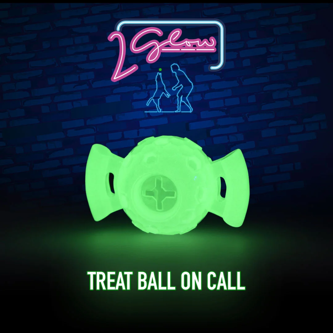 Svítící míč pro psy – 2 Glow Treat Ball on Call - Obrázek 3