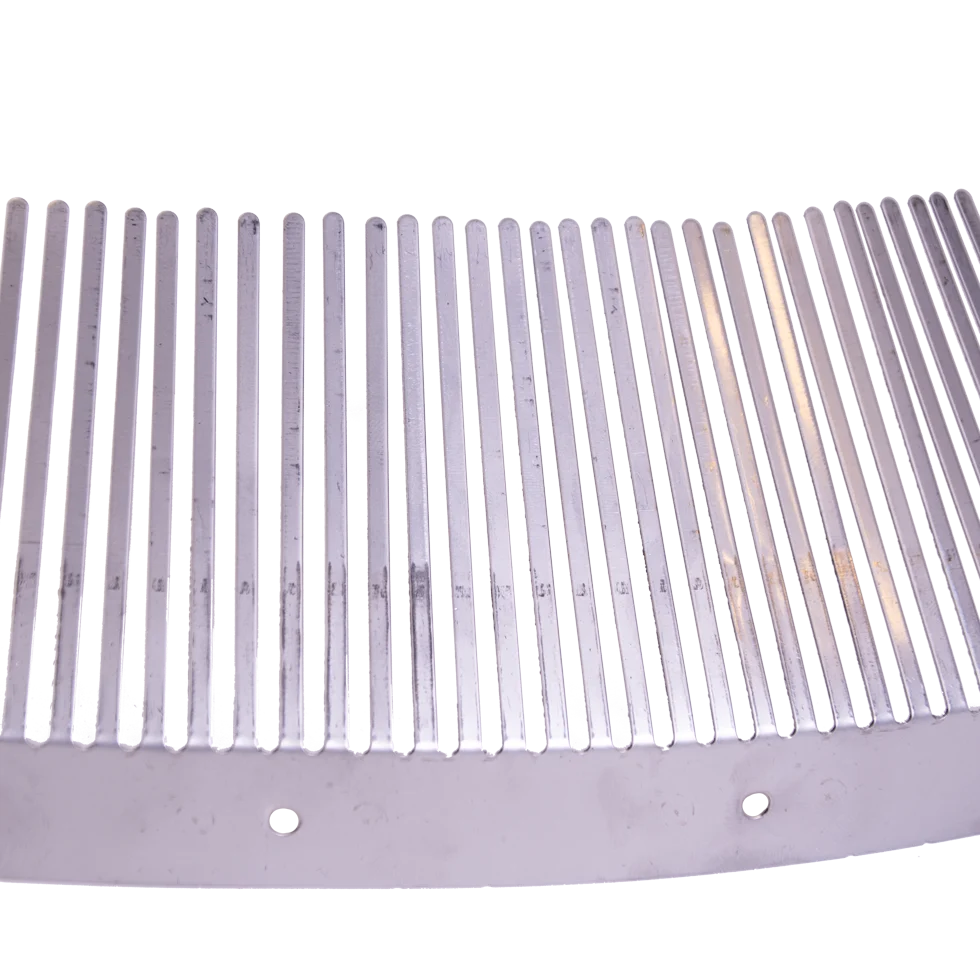 Nerezová ochrana proti ptákům pod střešní tašky, 1000 mm, výška hrotů 75 mm – VentiStrip XL75 - Obrázek 2